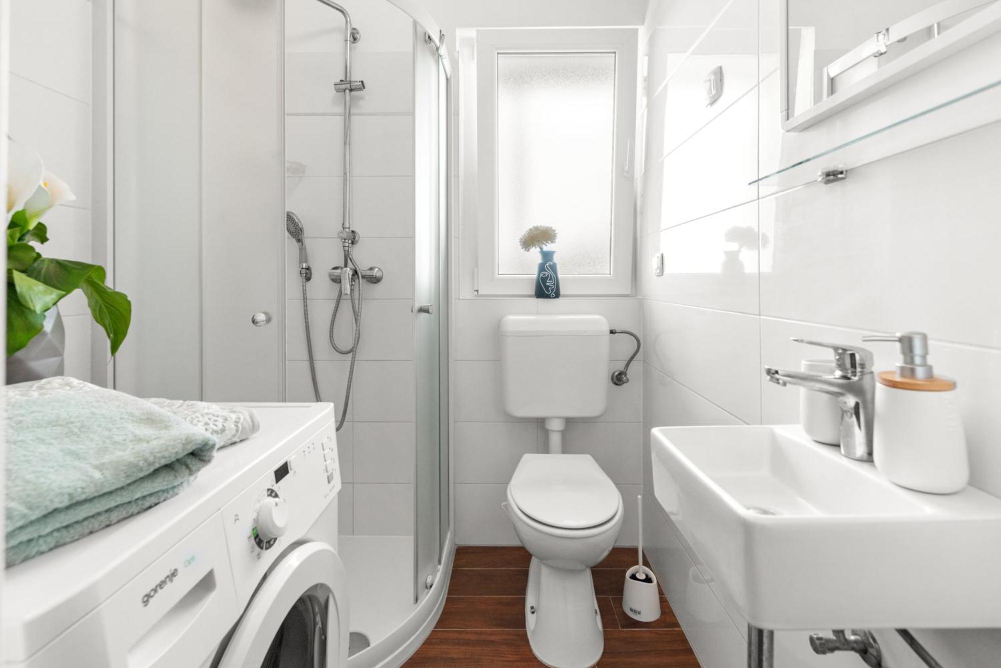 Kala Sea View Apartments 150M From Beach And 250 M From Old Town Porec Bagian luar foto